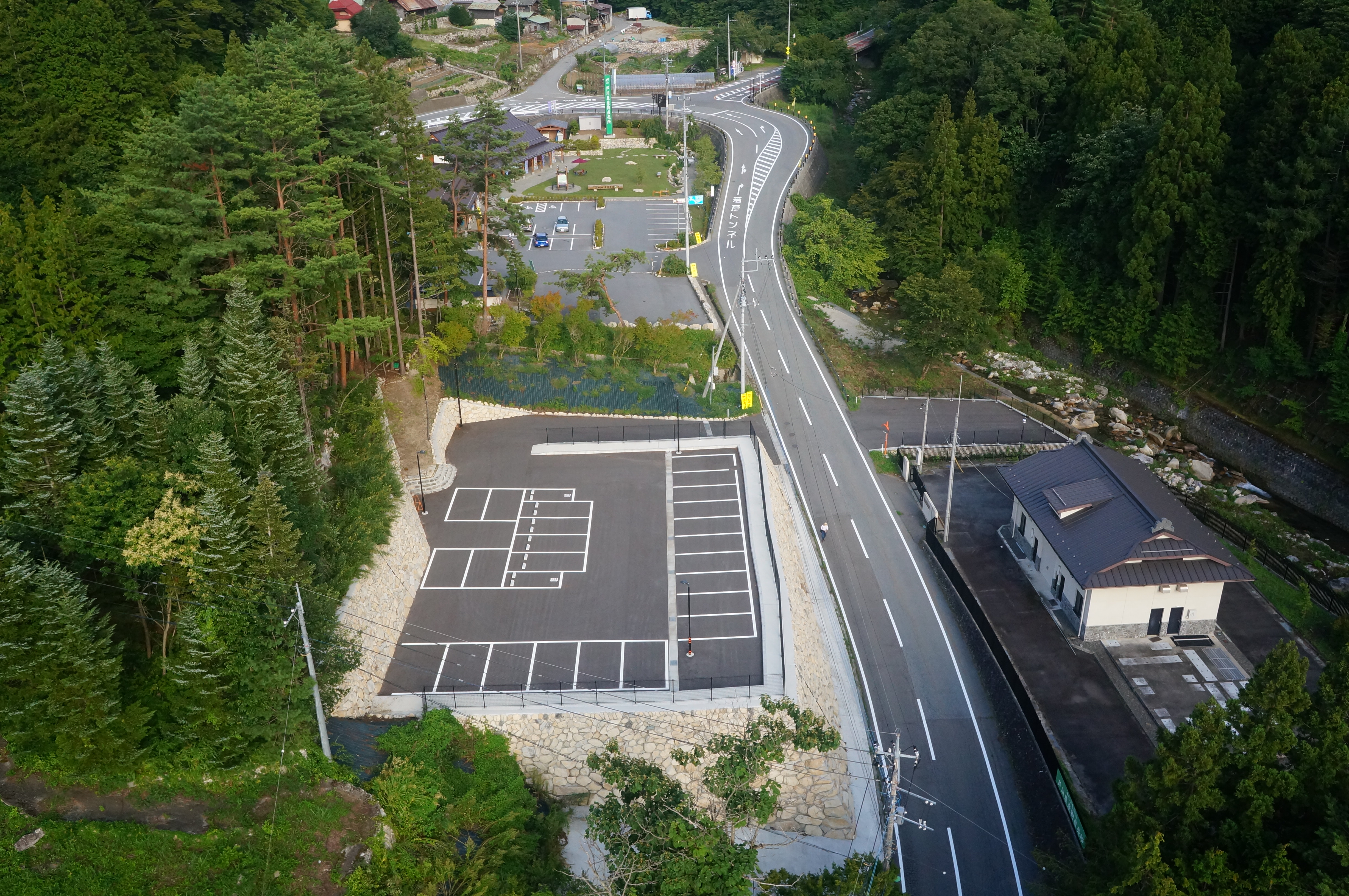 送迎車両専用降車スペース